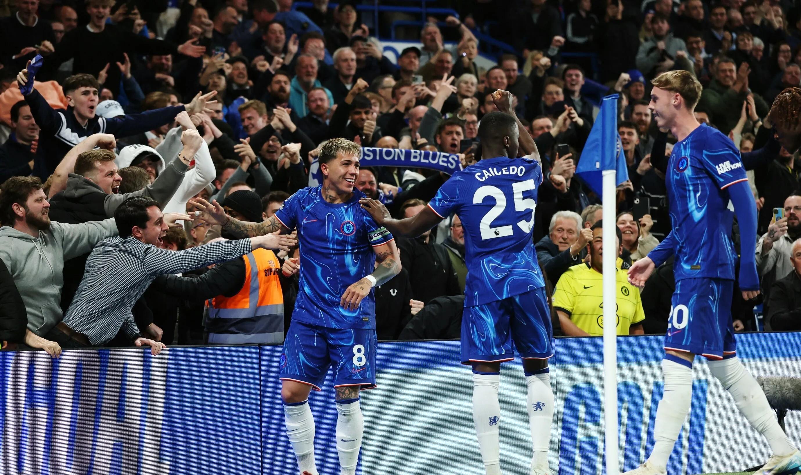 开云app官网 - 内马尔在切尔西比赛中绝杀,赛事规则更新引发热议!